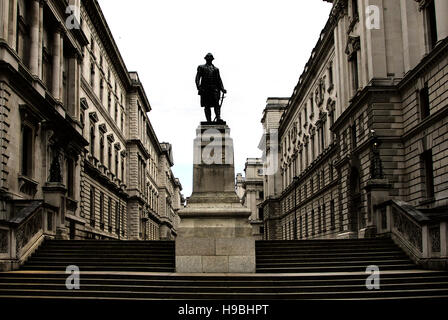 The Clive Steps, Westminster, London, SW! On the right the treasury Building where Philip Hammond and his team are preparing the Governments Autumn Statement. On the left the Foreign and Commonwealth office. In the foreground the Grade 11 listed statue of Clive of India - Robert Clive. Stock Photo