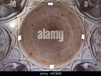 Jameh mosque ceiling, Isfahan province, Ardestan, Iran Stock Photo