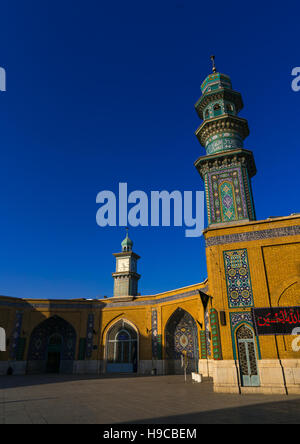 Fatima al-masumeh shrine during muharram, Central county, Qom, Iran Stock Photo