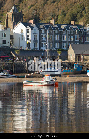 Boats moored on the Mawddach estuary at Barmouth, Gwynedd, Wales, UK Stock Photo