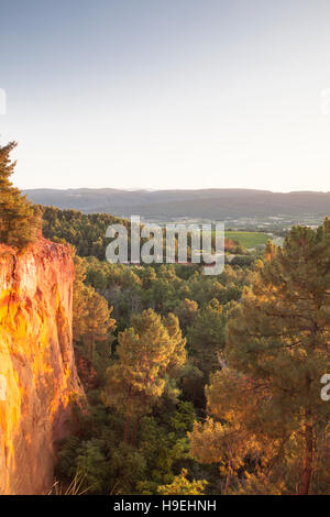 The famous red cliffs near to Roussillon in Provence. Stock Photo