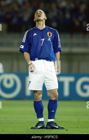 HIDETOSHI NAKATA JAPAN & PARMA INTERNATIONAL STADIUM YOKOHAMA JAPAN 09 June 2002 Stock Photo