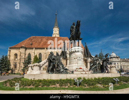 Matthias Corvinus, King of Hungary statue, unveiled in 1902, St Michael's Church, in Cluj-Napoca, Transylvania, Romania Stock Photo