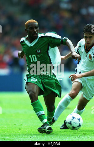 JAY-JAY OKOCHA NIGERIA 17 June 1998 Stock Photo - Alamy