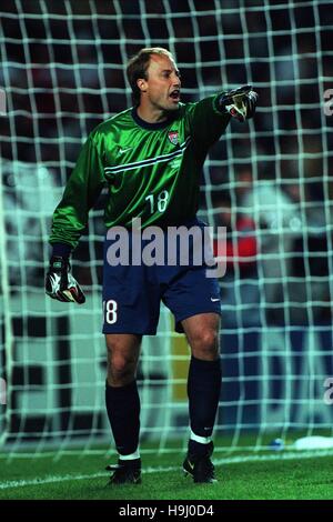 KASEY KELLER USA & LEICESTER CITY FC 22 June 1998 Stock Photo