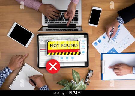 404 computer Not Found 404 Error Failure Warning Problem Stock Photo