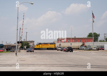 Union Pacific locomotive 517 a GP38 switching freight cars in Fremont, Dodge County, Nebraska, USA. Stock Photo