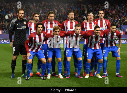 Madrid, Spain. 23rd Nov, 2016. Atletico's players pose for media ahead of their match with PSV at Vicente Calderón stadium. Atletico de Madrid beat PSV (2-0) in the Champions League Group D match played at the Vicente Calderón in Madrid. Credit:  Jorge Sanz/Pacific Press/Alamy Live News