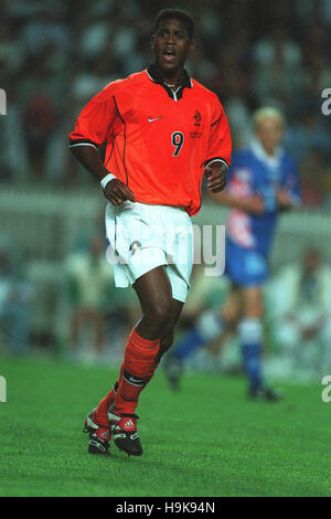 PATRICK KLUIVERT HOLLAND & AC MILAN 11 July 1998 Stock Photo