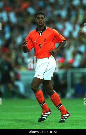 PATRICK KLUIVERT HOLLAND & AC MILAN 07 July 1998 Stock Photo