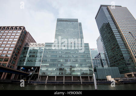 General view of J.P. Morgan's UK headquarters, in Canary Wharf, London. The bank is one of several rumoured to be planning a move to Frankfurt after the UK's decision to leave the European Union. PRESS ASSOCIATION Photo. Picture date: Friday November 18th, 2016. Photo credit should read: Matt Crossick/PA Wire Stock Photo