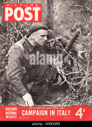 1944 Picture Post British soldiers patrol Anzio Bridgehead Stock Photo