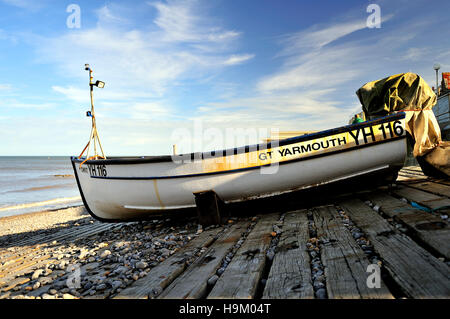 A small fishing boat at Sheringham on the Norfolk coast, England, United Kingdom, Europe Stock Photo