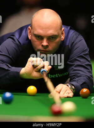 Stuart Bingham in action during his first round match against Adam Stefanow during day three of the Betway UK Championships 2016, at the York Barbican. Stock Photo
