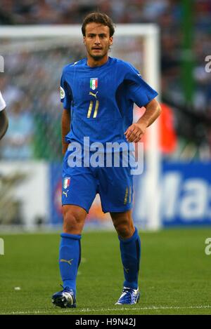 ALBERTO GILARDINO ITALY & AC MILAN WORLD CUP HANNOVER GERMANY 12 June 2006