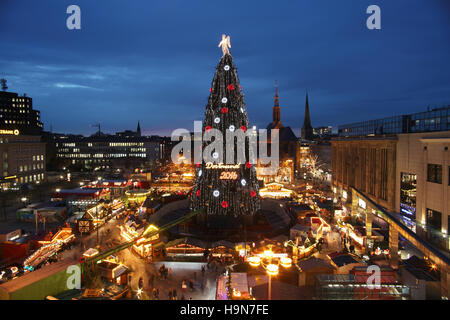 Dortmund, Germany, Northrhine Westfalia  22nd Nov. 2016 biggest and highest Christmas tree in the world on Dortmund Christmasmarket,  45 m height, 480
