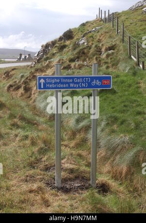 Bilingual sign for Hebridean Way cycle route 780 Isle of Lewis Scotland  May 2014 Stock Photo