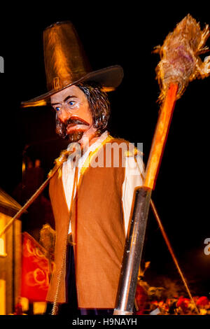 Guy Fawkes (bonfire) night, Lewes, Sussex, England 2011 Stock Photo - Alamy