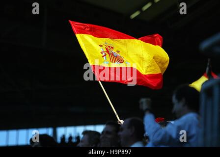 SPANISH FLAG SAUDI ARABIA V SPAIN FRITZ-WALTER STADIUM KAISERSLAUTEN GERMANY 23 June 2006 Stock Photo