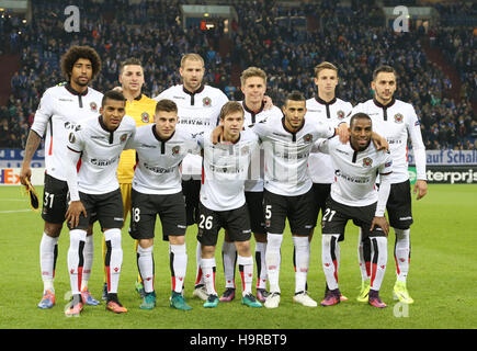 Gelsenkirchen, Germany. 24th Nov, 2016. Nice's team with (front l-r) Dalbert Estevao, Remi Walter, Vincent Koziello, Younes Belhanda, Ricardo Pereira, (back l-r) Dante, goalkeeper Yoan Cardinale, Mathieu Bodmer, Remi Walter, Olivier Boscagli and Anastasios Donis poses for the group photo before the Europa League group phase soccer match between FC Schalke 04 and OGC Nice at Veltins Arena in Gelsenkirchen, Germany, 24 November 2016. Photo: Friso Gentsch/dpa/Alamy Live News Stock Photo