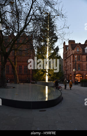 Mayfair, London, UK. 25th November 2016. Artist Antony Gormley, illuminated Christmas Tree Connaught Hotel in Mayfair Stock Photo