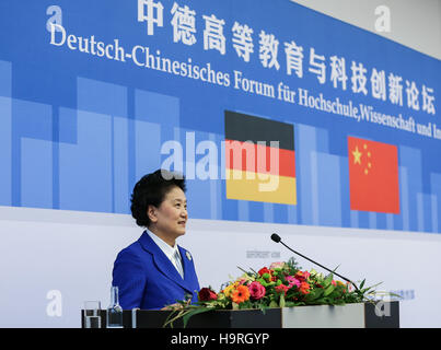 Berlin, Germany. 25th Nov, 2016. Chinese Vice Premier Liu Yandong addresses a forum held at Germany's Free University of Berlin, which focuses on cooperation in higher education, technology and innovation between both countries, in Berlin, Germany, on Nov. 25, 2016. © Shan Yuqi/Xinhua/Alamy Live News Stock Photo