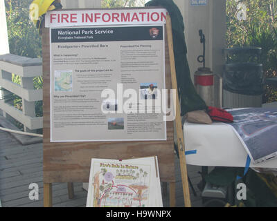 evergladesnps 9101697084 Prescribed fire near park structures (6), NPSphoto Stock Photo