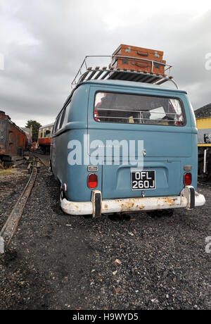 1971 VW Volkswagen Bay Window camper van Stock Photo