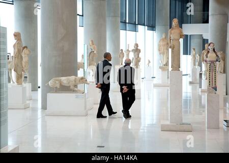 U.S. President Barack Obama tours sculpture exhibits with Acropolis Museum President Dimitrios Pandermalis November 16, 2016 in Athens, Greece. Stock Photo