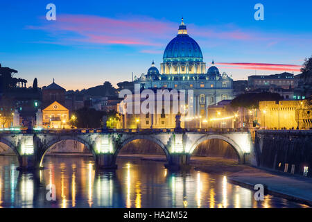 St Peter's Basilica in Rome, Italy Stock Photo