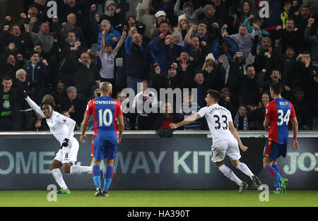 Swansea City's Leroy Fer celebrates scoring during the Premier League match at the Liberty Stadium, Swansea. Stock Photo