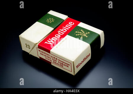 Packet of 20 Woodbine Cigarettes, popular with troops during both world wars, First introduced in 1888 Stock Photo