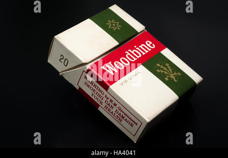 Packet of 20 Woodbine Cigarettes, popular with troops during both world wars, First introduced in 1888 Stock Photo