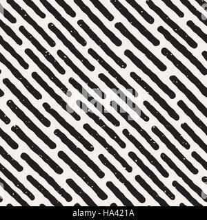 Diagonal Lines Rounded Hand drawn diagonal lines on a white background. Seamless pattern ...