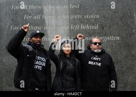 Rally calling for the firing of police officer Danilel Pantaleo, New York, USA Stock Photo