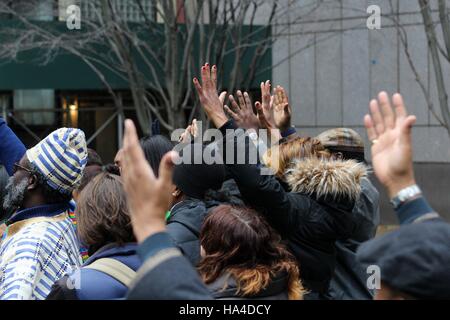 Rally calling for the firing of police officer Danilel Pantaleo, New York, USA Stock Photo