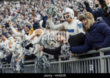 University Park, Pennsylvania, USA. 26th Nov, 2016. fans celebrate in the first half during the game between Penn State Nittany Lions and Michigan State Spartans at Beaver Stadium. Credit:  Scott Taetsch/ZUMA Wire/Alamy Live News Stock Photo