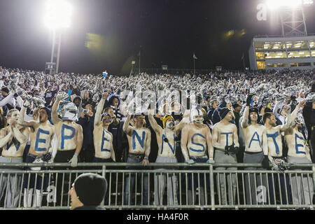 University Park, Pennsylvania, USA. 26th Nov, 2016. Penn State fans celebrate after the game between Penn State Nittany Lions and Michigan State Spartans at Beaver Stadium. Credit:  Scott Taetsch/ZUMA Wire/Alamy Live News Stock Photo