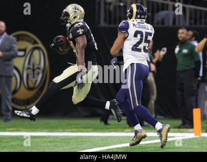 Los Angeles Rams safety Dan Isom (41), left, and cornerback Tyler