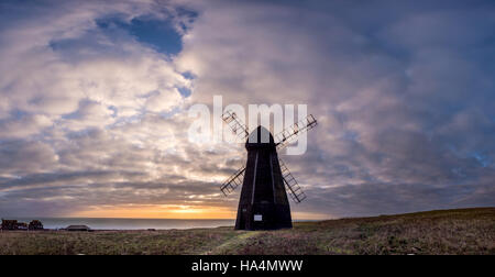 Rottingdean, East Sussex, UK. 27th Nov, 2016. Sunset over the English Channel at the Rottingdean Windmill in East Sussex. NB THIS IS A PHOTOMERGE OF SEVERAL FRAMES Credit:  Andrew Hasson/Alamy Live News Stock Photo