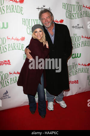 Hollywood, CA. 27th Nov, 2016. Leigh-Allyn Baker, Bill Engvall, l85th Annual Hollywood Christmas Parade At Hollywood Blvd, California on November 27, 2016. Credit:  Faye Sadou/Media Punch/Alamy Live News Stock Photo