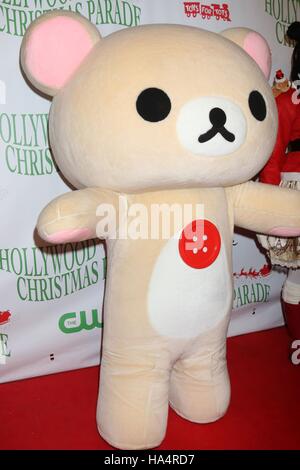 Los Angeles, CA, USA. 27th Nov, 2016. Korilakkuma in attendance for The 85th Annual Hollywood Christmas Parade, Hollywood Boulevard, Los Angeles, CA November 27, 2016. Credit:  Priscilla Grant/Everett Collection/Alamy Live News Stock Photo