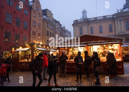 Stockholm, Sweden, 27th November, 2016. Christmas fair on the Stortorget square. This year the Old Town Christmas Market is opened everyday from November 19 to December 23 Stock Photo