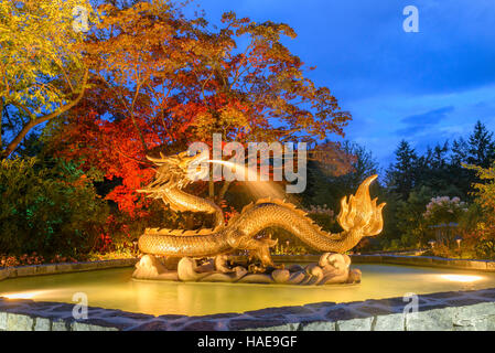 Dragon fountain, Butchart Gardens, Brentwood Bay, Greater Victoria, British Columbia, Canada Stock Photo