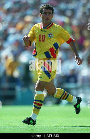 GHEORGHE HAGI ROMANIA & BRESCIA FC 04 July 1994 Stock Photo