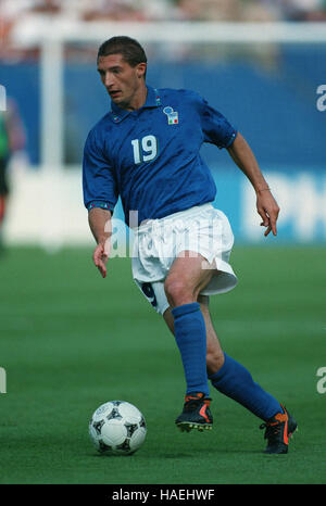 DANIELE MASSARO AC MILAN 05 May 1993 Stock Photo - Alamy