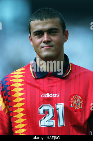 LUIS ENRIQUE SPAIN & REAL MADRID FC 01 August 1994 Stock ...