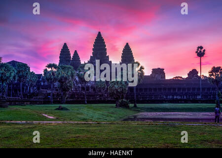 Vibrant, colourful sunrise at Angkor Wat, Kingdom of Cambodia. Stock Photo