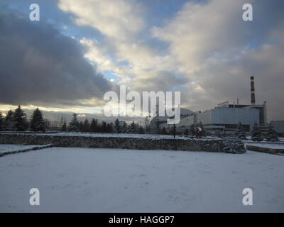Chernobyl, Ukraine. 29th Nov, 2016. A general view shows a New Safe ...
