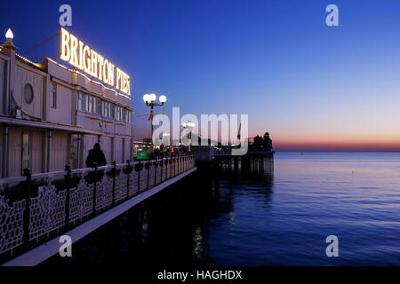 Brighton. East Sussex, UK. 30th Nov, 2016. Quiet winter evening on Brighton Pier, Brighton Pier Group PLC, which was bought in April this year by Pizza Express entrepreneur Luke Johnson for £18million, holds its AGM today, December 1. Credit:  Luke MacGregor/Alamy Live News Stock Photo